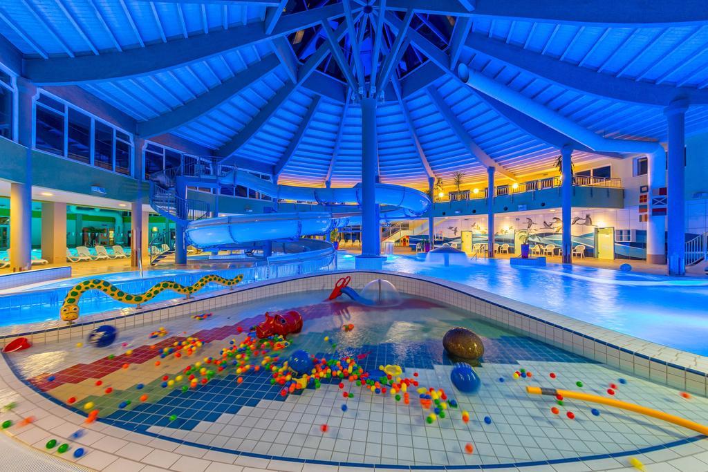 Ferienresidenz Mueritzpark Hotel Röbel Eksteriør billede
